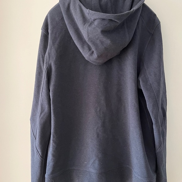 Lululemon men's Cross-Cut Hoodie, M, blue - Picture 5 of 7